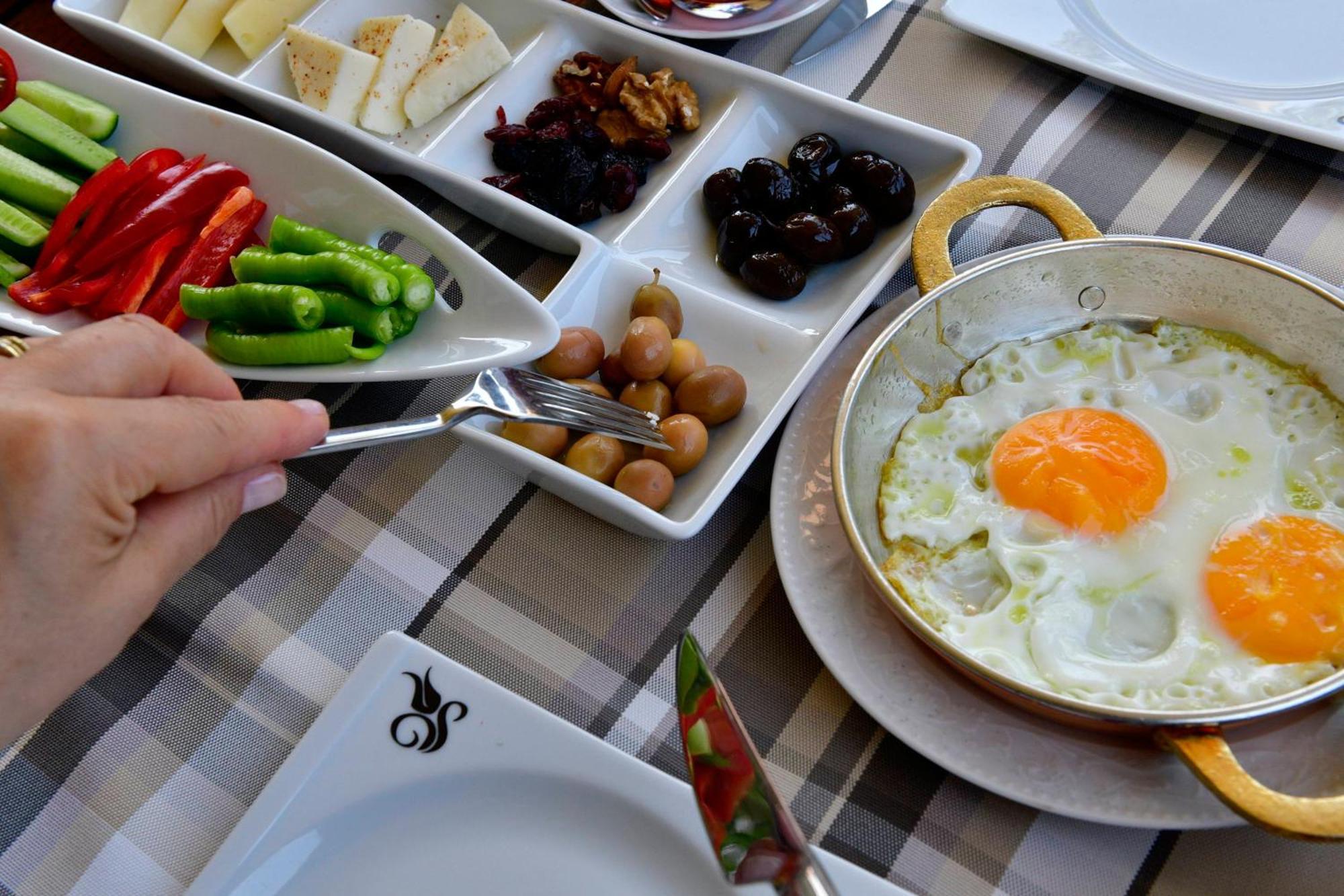 Siyah Lale Cunda 1841 (Adults Only) 호텔 Ayvalı 외부 사진