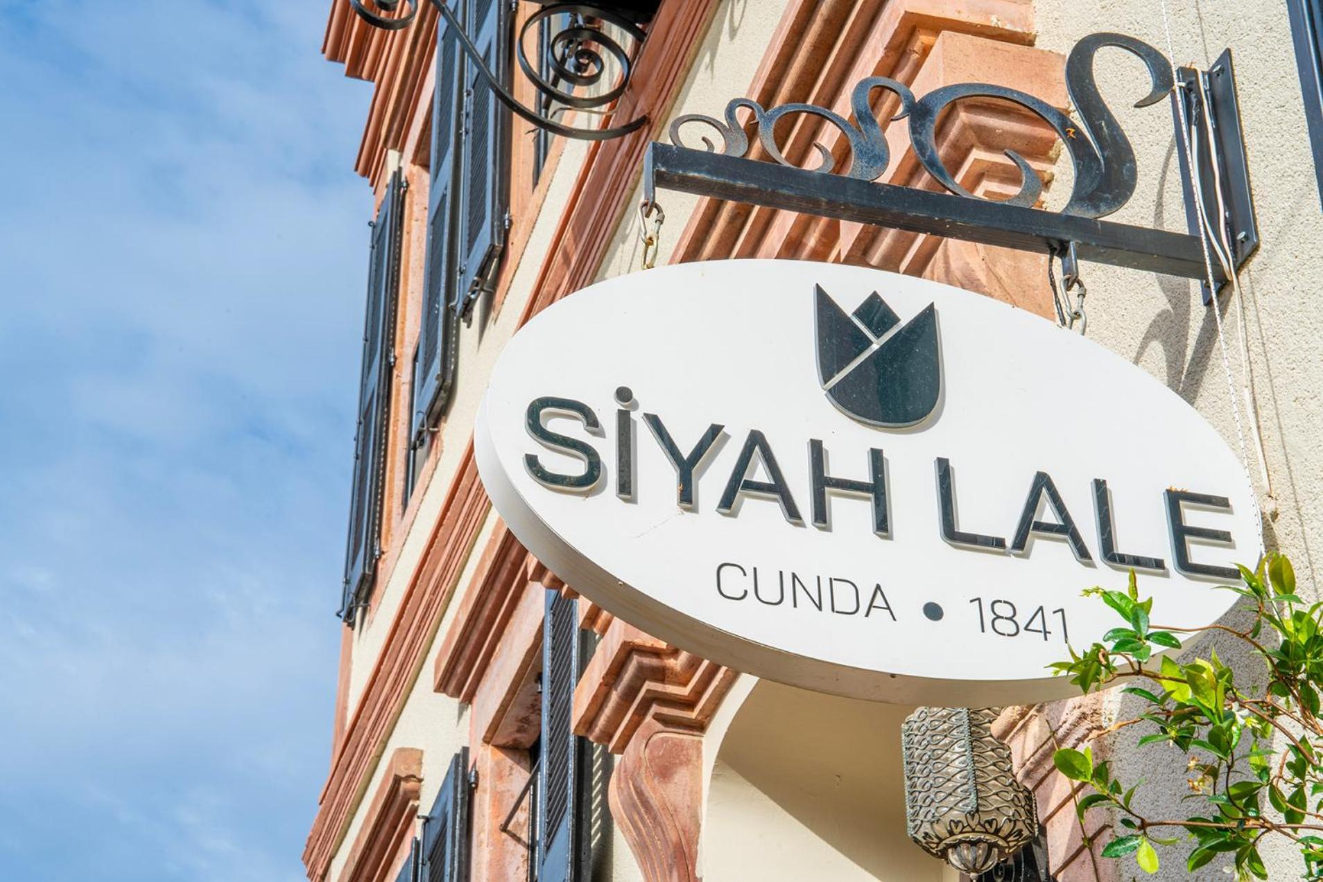 Siyah Lale Cunda 1841 (Adults Only) 호텔 Ayvalı 외부 사진